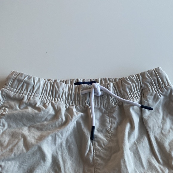 Boy short from Tommy Hilfiger size 8-10 - Picture 3 of 5